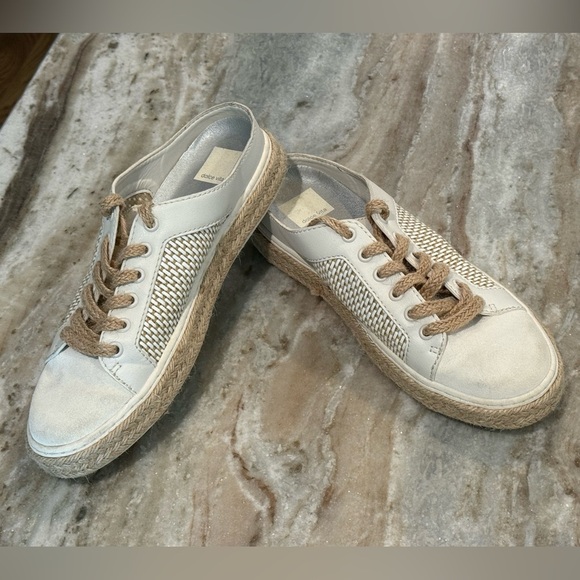 Women’s DOLCE VITA Lian Lace Up Slip On Sneakers- Size 8.5 - Picture 4 of 8